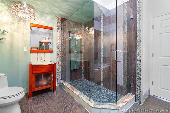 Building Photo - 5236 Via De Amalfi Dr