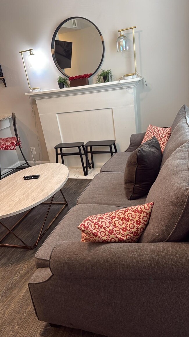 Building Photo - 3854 Folsom Ave