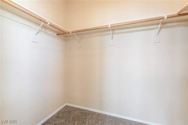 Building Photo - 744 Blue Barrel St