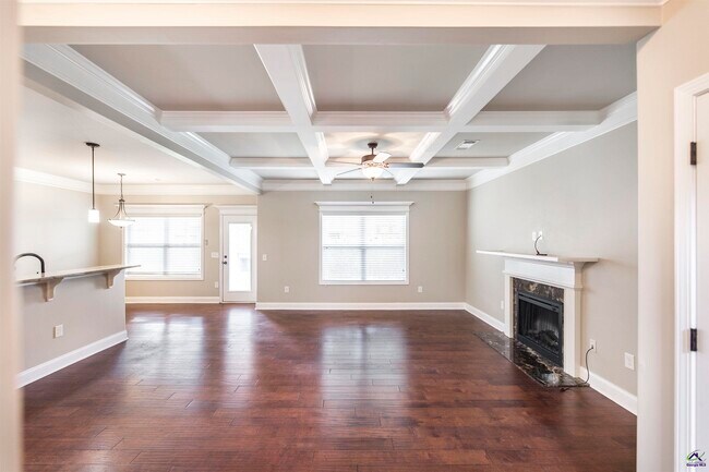 Building Photo - 153 Forestbrooke Way