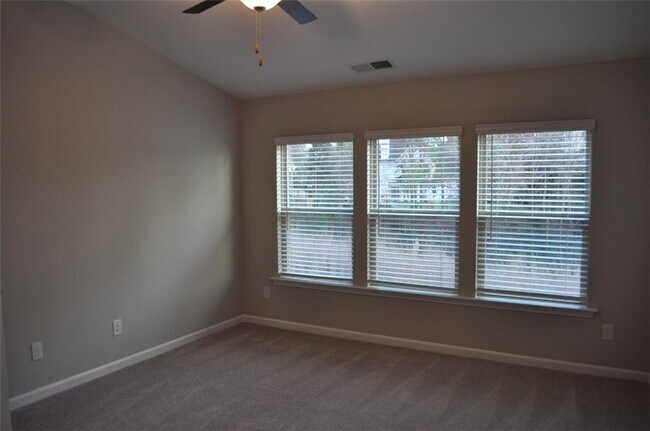Building Photo - 1320 Endicott Ct