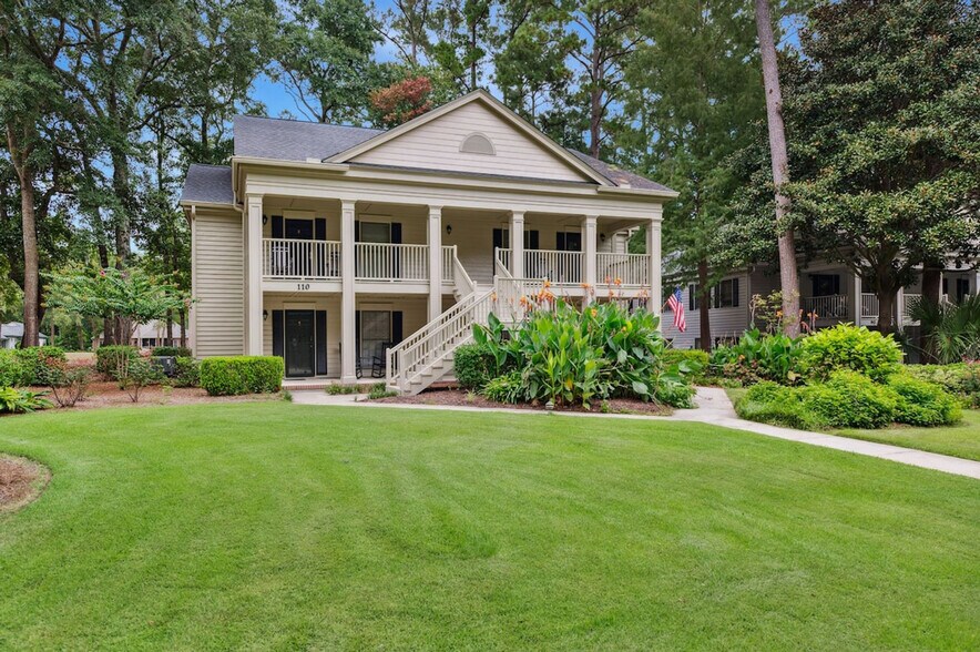 Building Photo - 462 Masters Dr