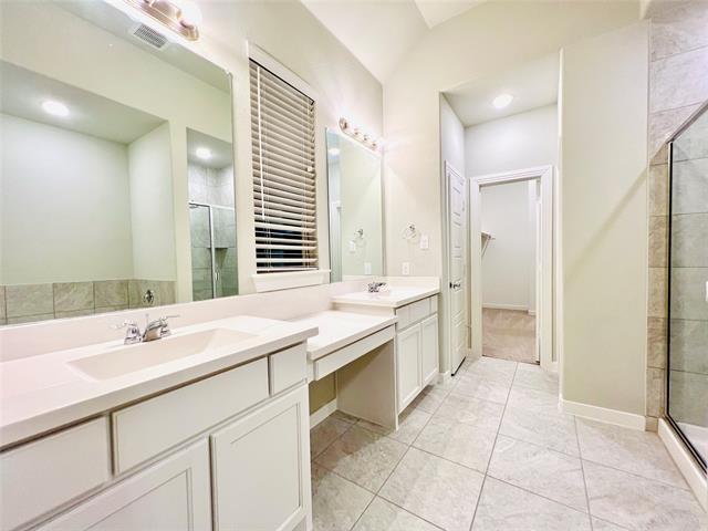 Building Photo - 1309 Swan Trl