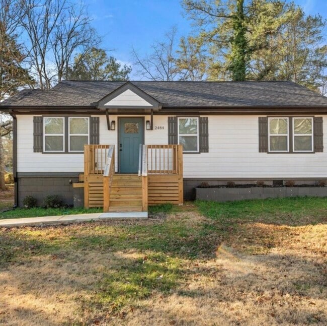 Building Photo - 2484 Calvin Ave