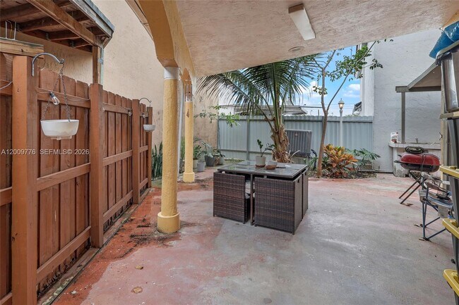 Building Photo - 12682 NW 7th Way