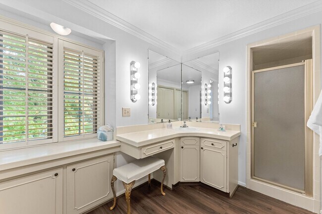 Building Photo - Fully Furnished Luxury Estate in Boise's Lower Highlands