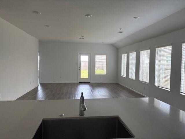 Building Photo - 26643 Castiel Dr