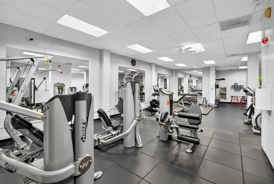 Building Photo - 5500 Friendship Blvd