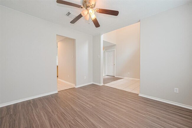 Building Photo - 5731 Afton Ridge Ln