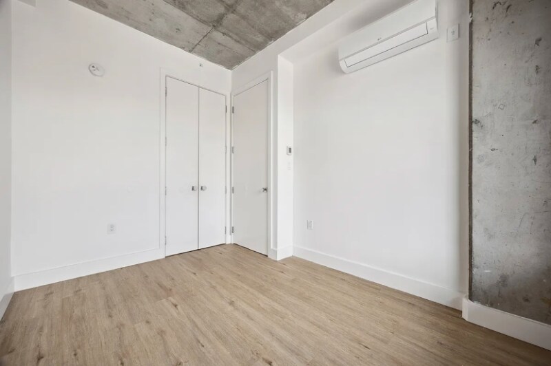 Building Photo - 815 Flatbush Ave