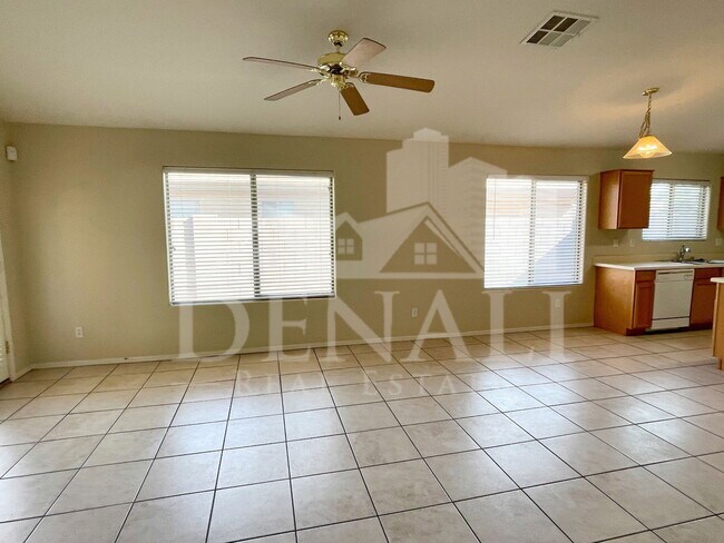 Building Photo - 7220 S 55th Dr