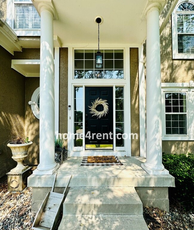 Building Photo - Beautiful Four Bedroom Home in a Quiet Nei...