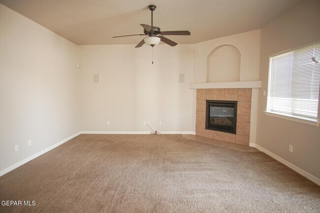 Building Photo - 14373 Coyote Trail Dr