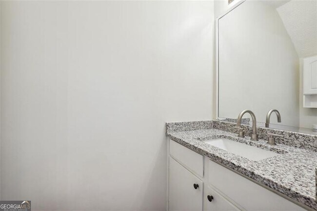 Building Photo - 1070 Travelers Trail