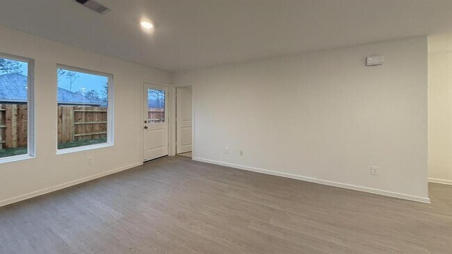 Building Photo - 1460 Cactus Rose Dr