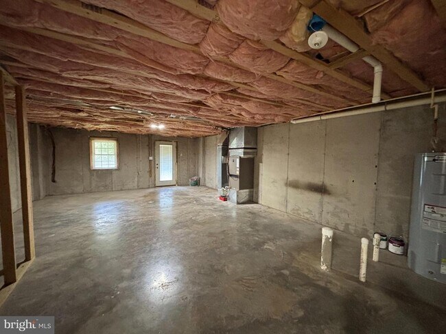 Building Photo - 72 Mabel Ln