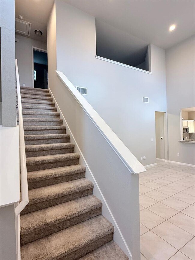 Building Photo - 13813 Geelong Dr