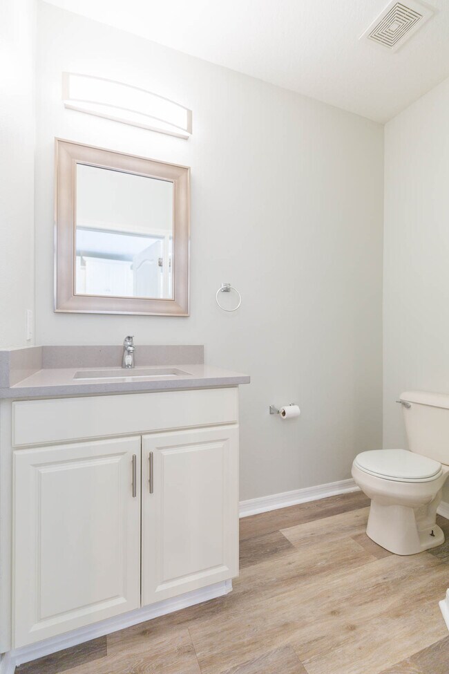 1/2 bathroom downstairs - 5808 Fishhawk Ridge Dr