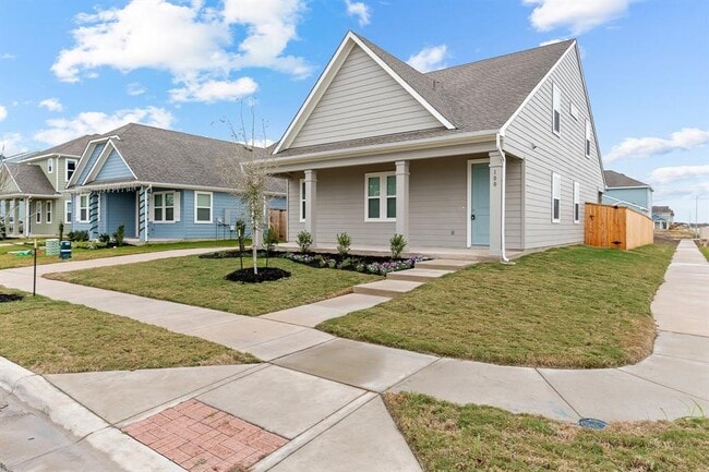 Building Photo - 100 Elm Br Trl