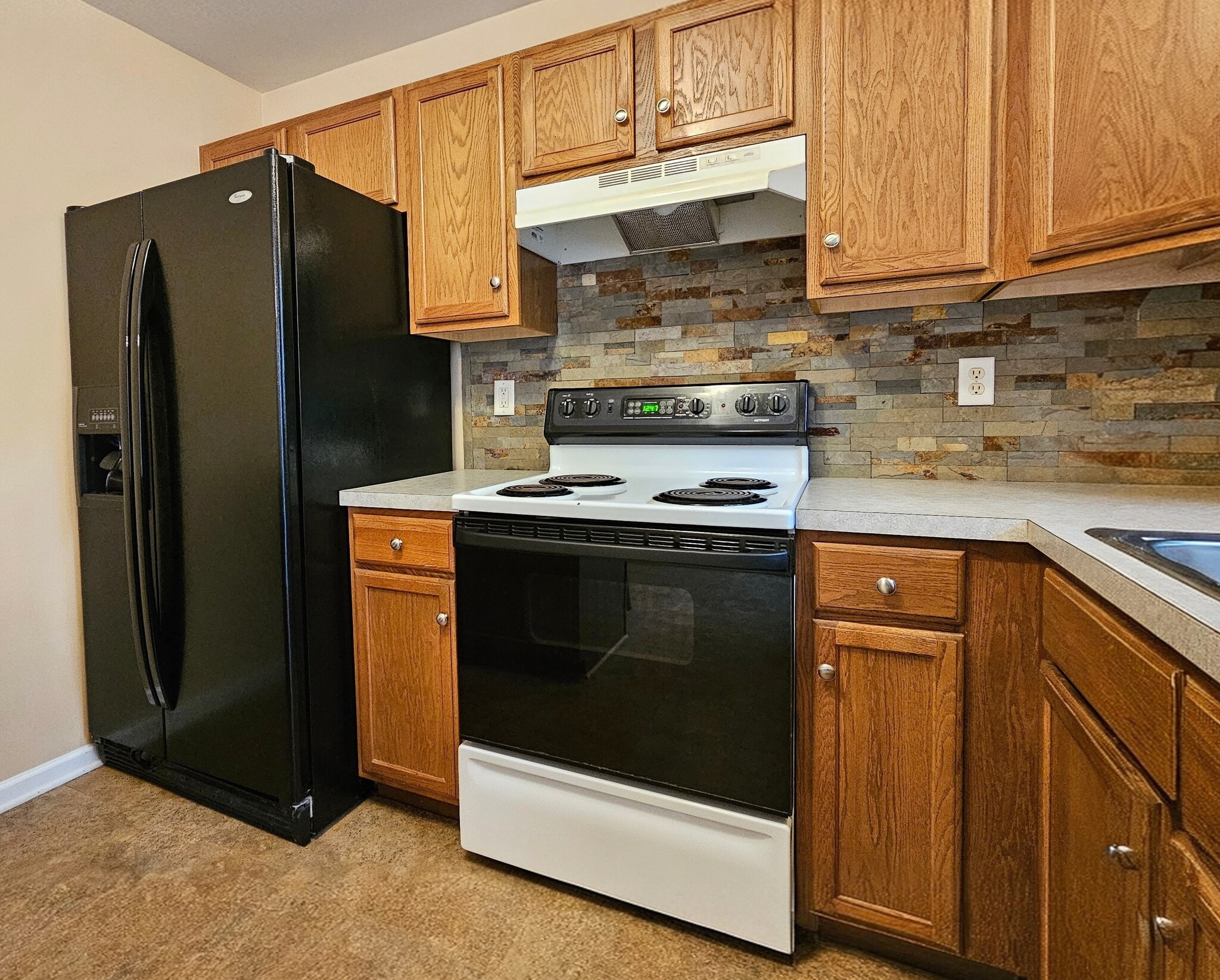 Building Photo - 562 Wood Duck Dr