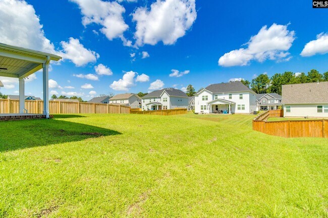 Building Photo - 551 Wild Ginger Lp