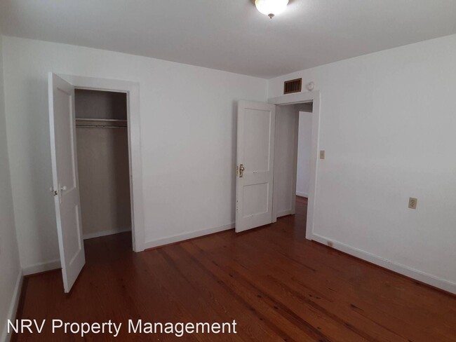 Building Photo - 4 br, 3 bath House - 323 Clement Street