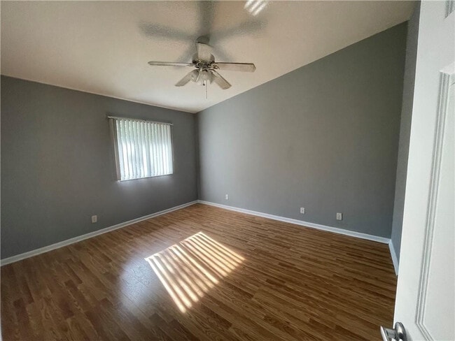 Building Photo - 4538 Oak Terrace Dr