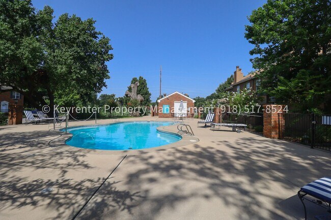 Building Photo - 6246 S Yorktown Pl