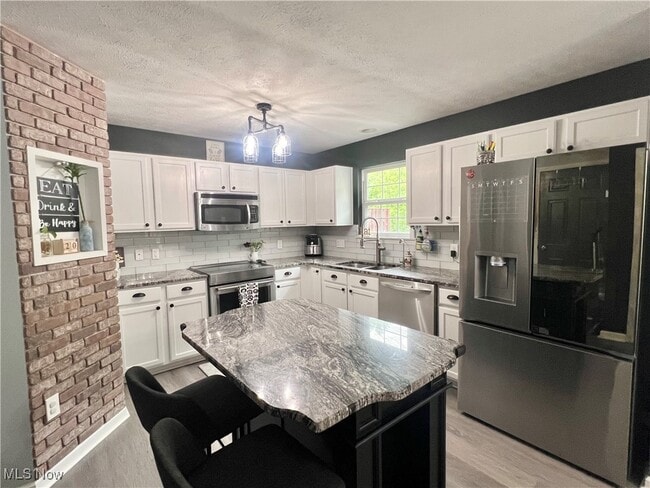 Building Photo - 10523 Herrington Drive