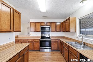 Building Photo - 10434 Shallow Crossing