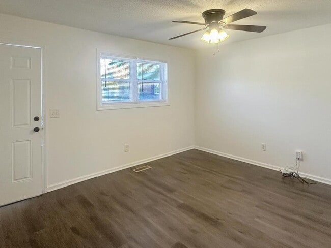 Building Photo - 1002 Martin Luther King Jr Dr