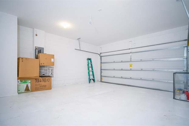 Building Photo - 825 Orchid Grove Blvd