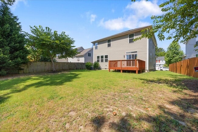 Building Photo - 5600 Yorkwood Dr