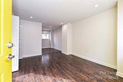 Building Photo - 215 S Gardner Ave