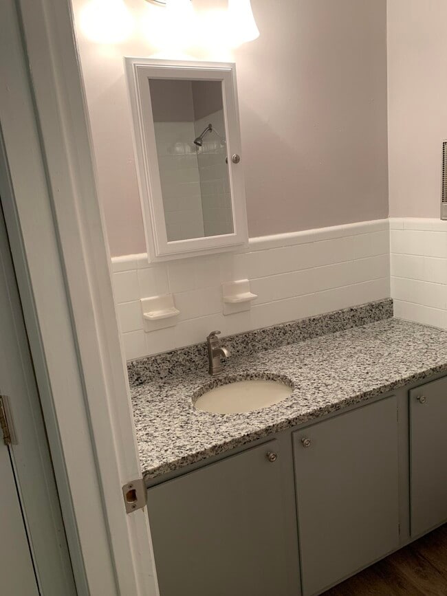 Building Photo - 146 Kentucky Ave