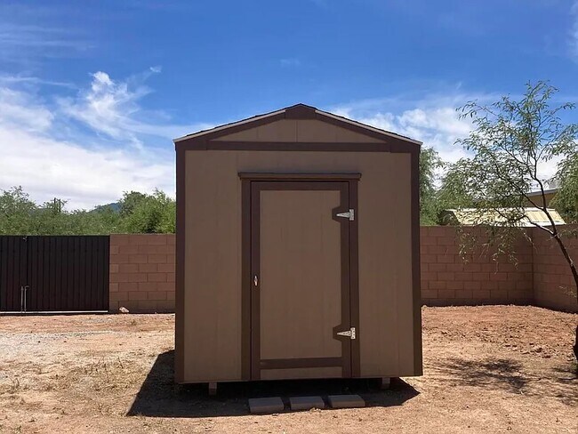 Building Photo - 3181 W Green Park Dr