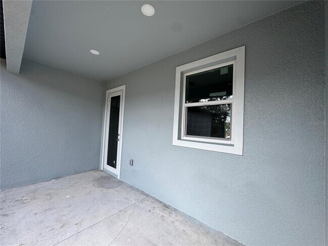 Building Photo - 6018 Newmark St