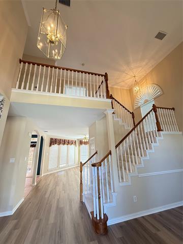 Building Photo - 2832 Lincolnshire Dr