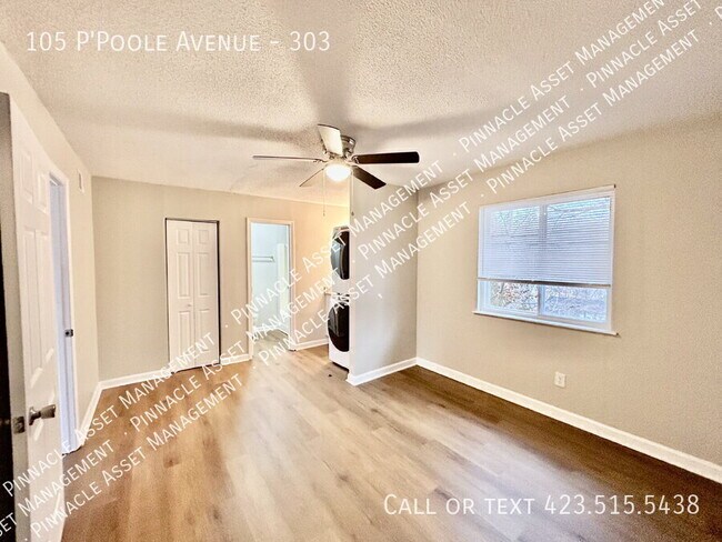 Building Photo - 105 P'Poole Ave