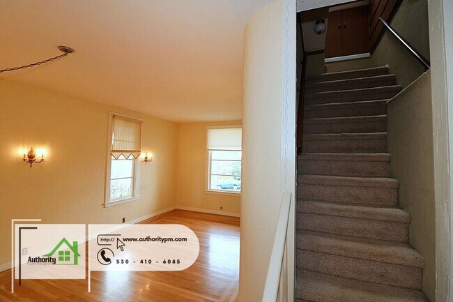 Building Photo - 1804 Chestnut St