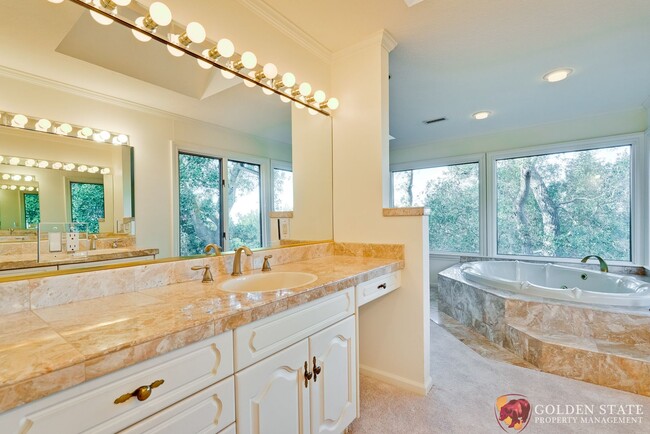 Building Photo - Spacious Los Altos Hills Home with Stunnin...