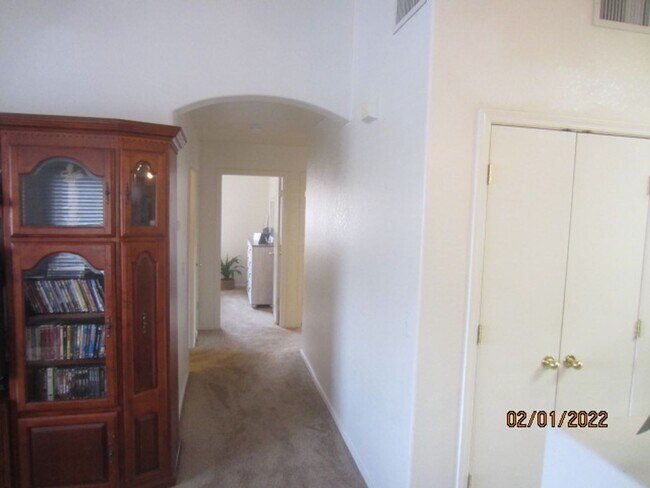 Building Photo - 7713 S Precious Opal Dr