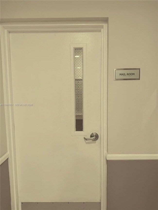 Building Photo - 900 SW 8th St