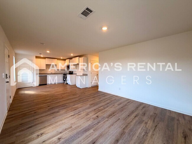 Building Photo - New Construction Home for Rent in Tuscaloosa, AL!  DEPOSIT PENDING!!!