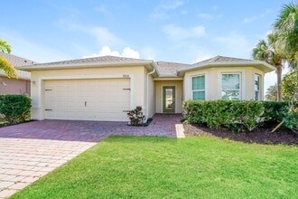 Building Photo - 28226 Arrowhead Cir