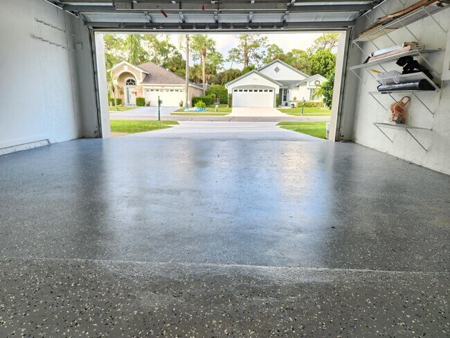 Building Photo - 15188 Oak Chase Ct