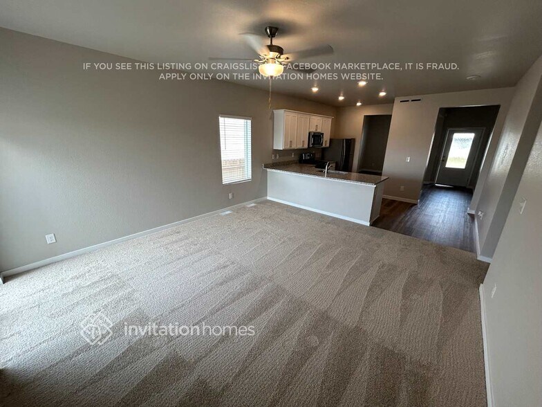 Building Photo - 2214 Alyssa St