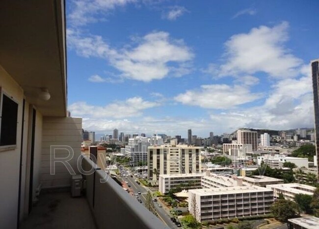 Building Photo - 1610 Kanunu St