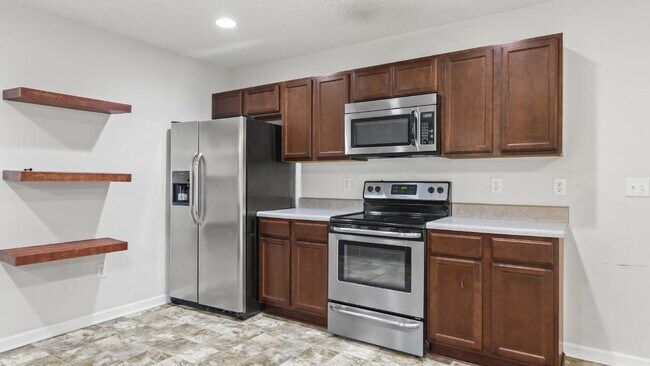 Building Photo - Zacks Ridge