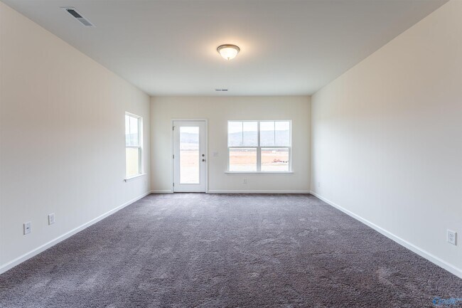 Building Photo - 117 Emma Grace Ln